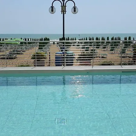 Hotel Corallo 3*